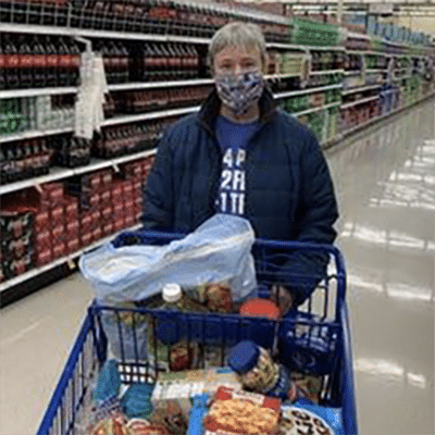 Grocery shopping volunteer